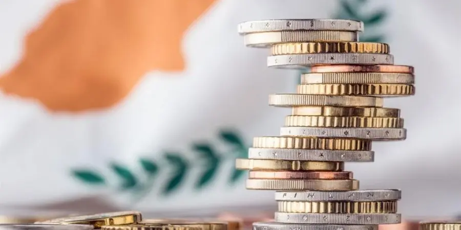 Μικρή επιδείνωση του οικονομικού κλίματος τον Νοέμβριο