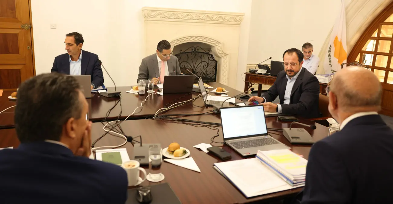 Υπουργικό: Ενέκρινε νομοσχέδιο για τη λειτουργία των επενδυτικών ταμείων