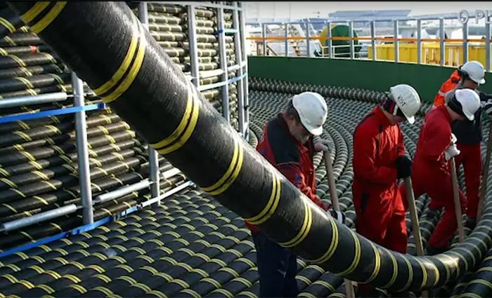 Έπεσαν οι υπογραφές για ηλεκτρική διασύνδεσης Κύπρου - Αιγύπτου