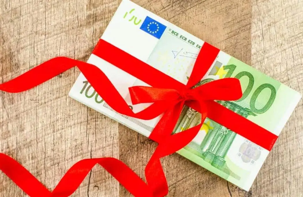 Πότε πληρώνονται 13ο μισθό οι ιδιωτικοί υπάλληλοι