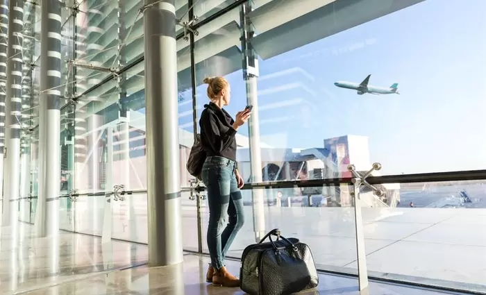 Κρίνουν το μέλλον της τουριστικής σεζόν οι Βρετανοί