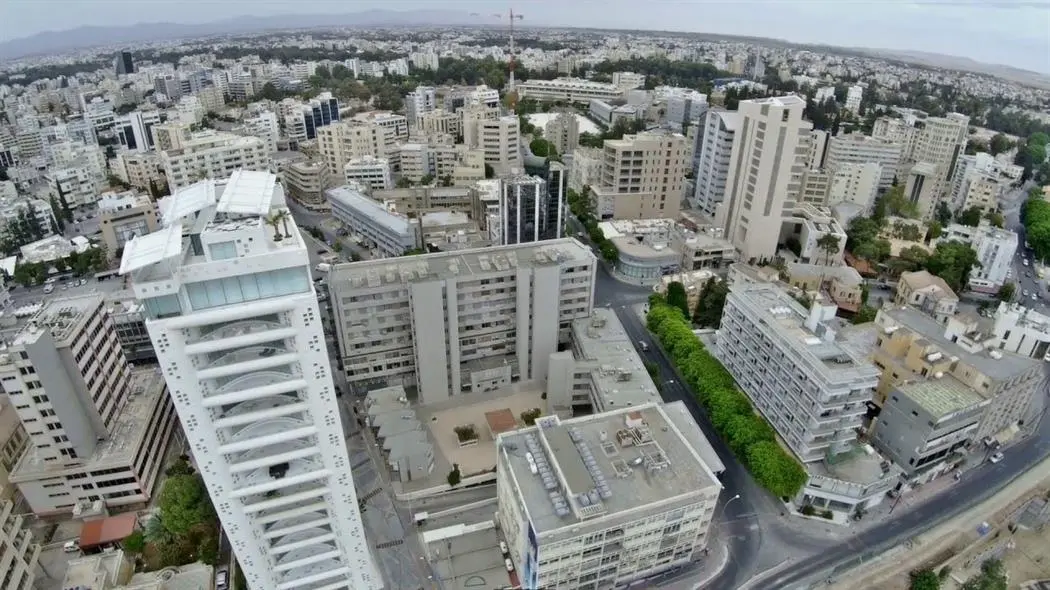 Νέοι ειδικοί όροι ασφάλειας και υγείας στην εργασία για ψηλά κτήρια