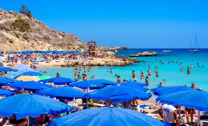 Αυτόν τον τουρίστα θέλουμε;