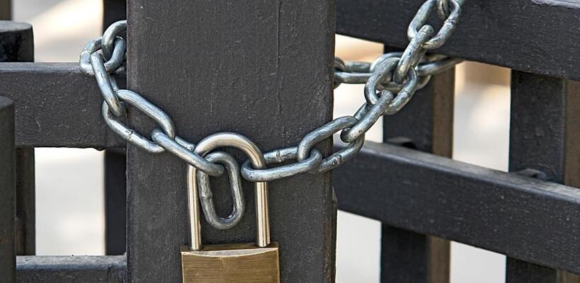 Το 25% των καταστημάτων της έκλεισε φέτος η Τράπεζα Κύπρου