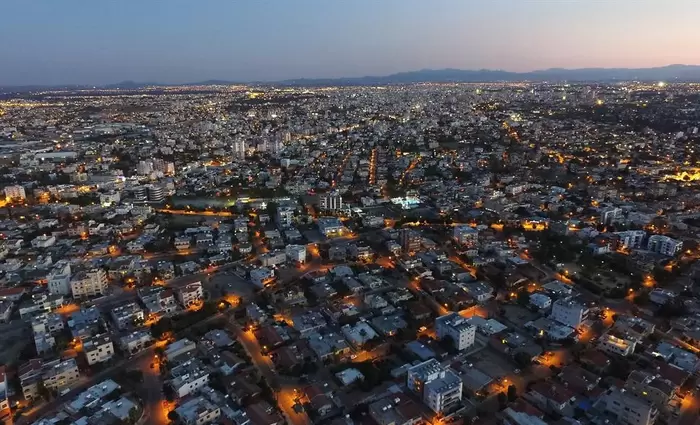 Από Σεπτέμβρη ξανά στο τραπέζι η μεταρρύθμιση της Τοπικής Αυτοδιοίκησης