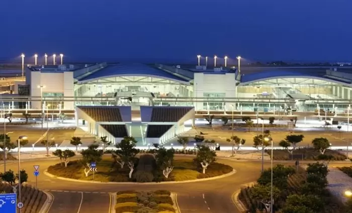 Τόσα εκατομμύρια υπολογίζονται οι επιβάτες στα κυπριακά αεροδρόμια το 2022