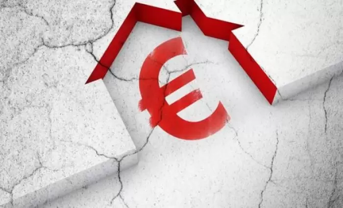 Μειώθηκαν οι αιτήσεις για σπουδές και αυξήθηκαν οι αιτήσεις για στέγαση