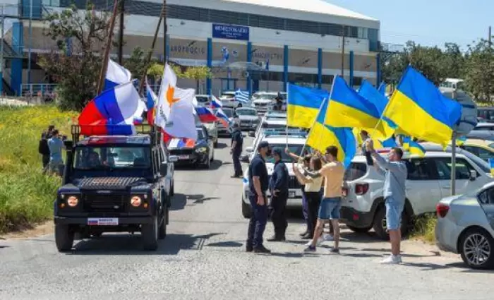 Οι Financial Times για τις επιπτώσεις του Ουκρανικού στην Κύπρο