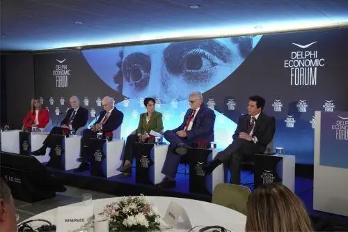Μενέντεζ: Το σχήμα «3+1» με τις ΗΠΑ εκπέμπει μηνύματα