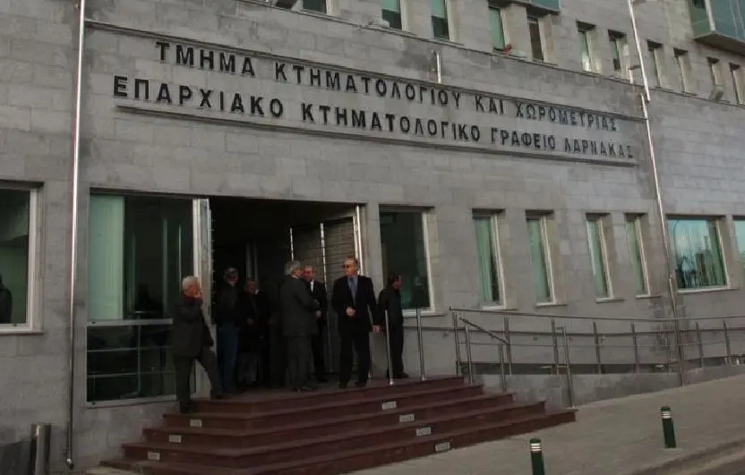 Ετήσια αύξηση 25% στα πωλητήρια έγγραφα τον Φεβρουάριο