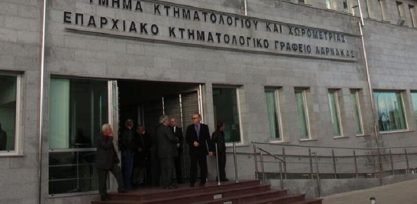 Ετήσια αύξηση 25% στα πωλητήρια έγγραφα τον Φεβρουάριο