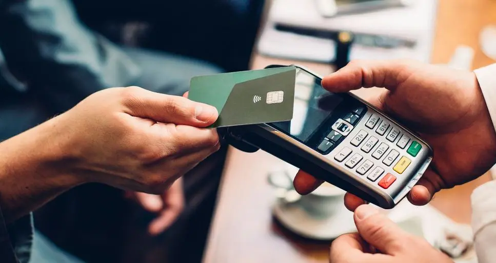 Υποτονικές παραμένουν οι επενδύσεις 