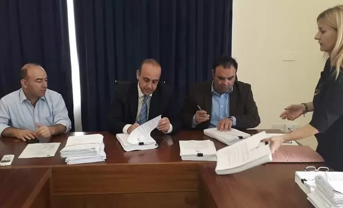 Έπεσαν οι υπογραφές για την ανάπλαση της Κάτω Πάφου