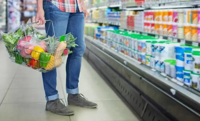 Αύξηση στον όγκο και την αξία του λιανικού εμπορίου