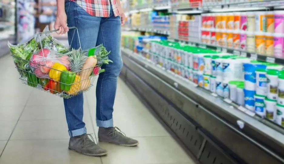 Αύξηση στον όγκο και την αξία του λιανικού εμπορίου