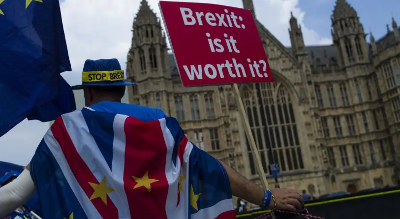 Έξι σενάρια για νέο δημοψήφισμα επί του Brexit