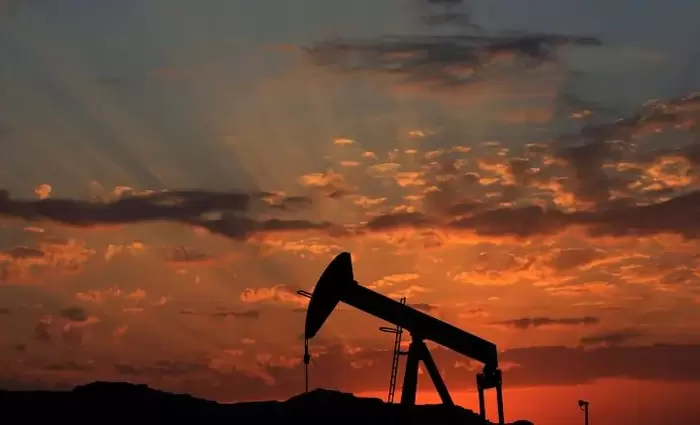 Οι τιμές του πετρελαίου μειώνονται στις ασιατικές αγορές