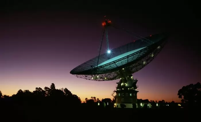 Μυστήρια ραδιοκύματα από άλλο γαλαξία έφτασαν στη γη