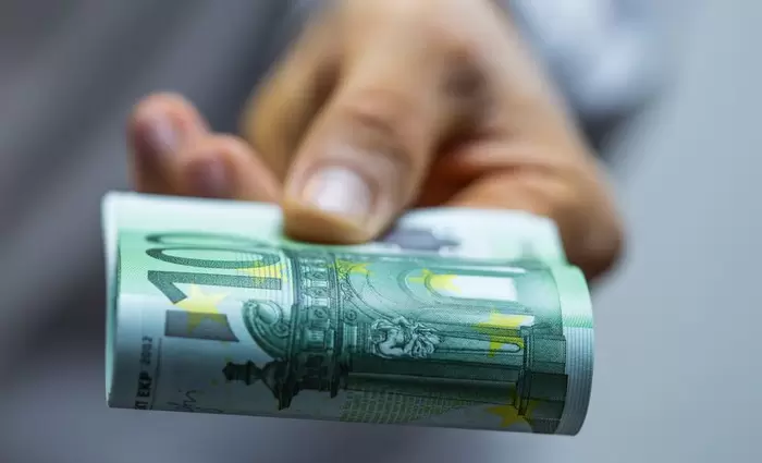 Economist: Ανησυχίες για ξέπλυμα βρόμικου χρήματος στην Κύπρο