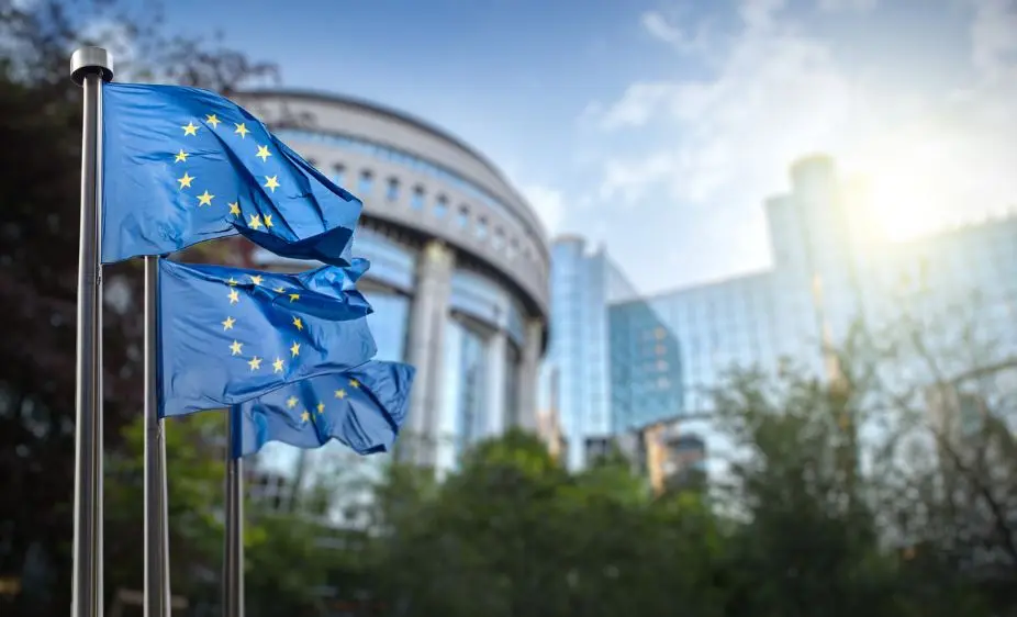 Κομισιόν: Δίκαιη η ελεύθερη κινητικότητα εργατικού δυναμικού στην ΕΕ