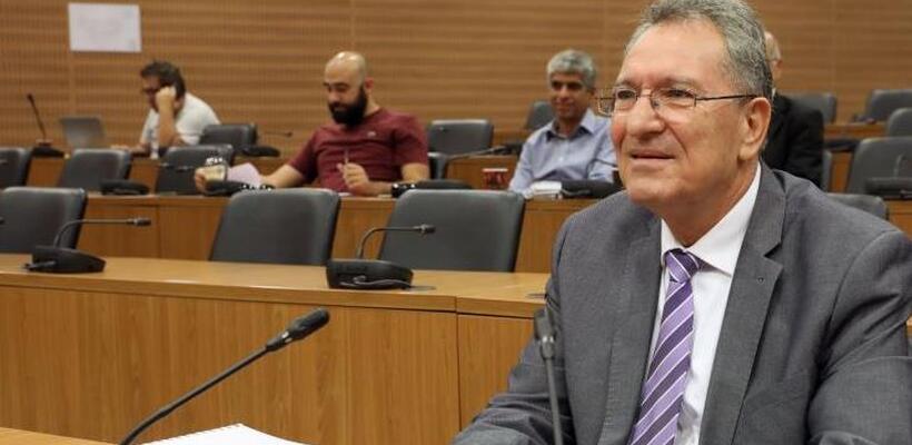 Δ/ντης Κτηματολογίου: Οι τράπεζες συνεχίζουν να πιέζουν μέσω εκποιήσεων