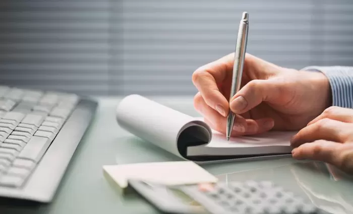 Εκπνέει η προθεσμία για τις φορολογικές δηλώσεις