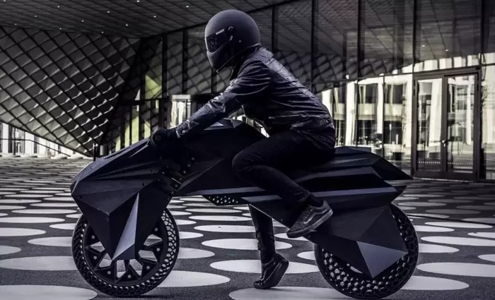 3D εκτυπωτής έφτιαξε την πρώτη του ηλεκτροκίνητη μοτοσικλέτα (vid)