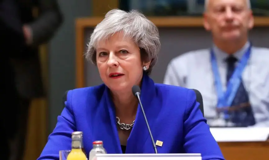 Τ. Μέι: Δεν έχει περάσει ο κίνδυνος του no deal στο Brexit