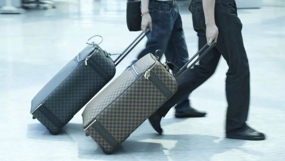 Συζήτηση: Πόσο μεγάλο είναι το πρόβλημα του brain drain στην Κύπρο