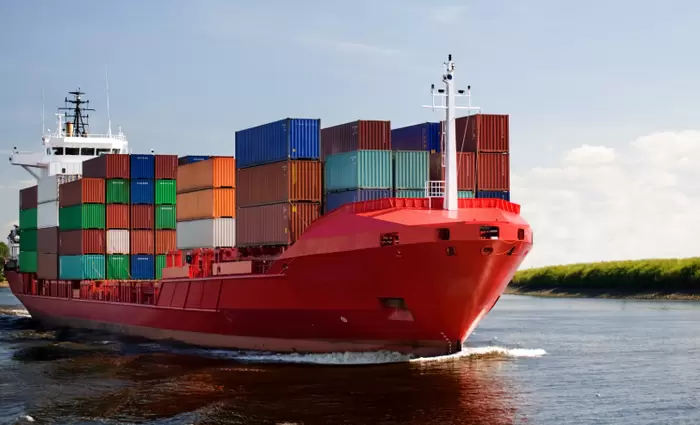 Γερμανία: Ο εμπορικός στόλος συρρικνώθηκε κατά 1/3 σε μία 6ετία