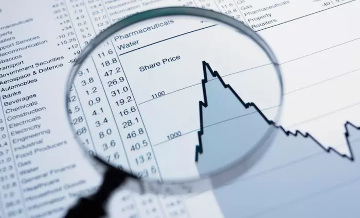 Financial Times: Αναπόφευκτες νέες οικονομικές κρίσεις