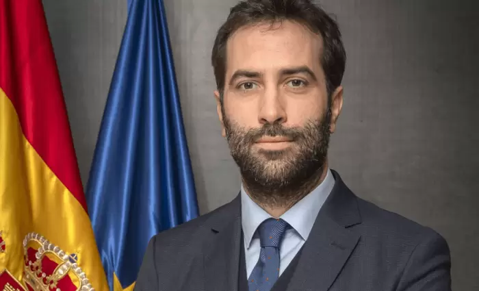 Κάρλος Κουέρπο (Ισπανία): Πρέπει να αντιμετωπίσουμε τον υπερτουρισμό