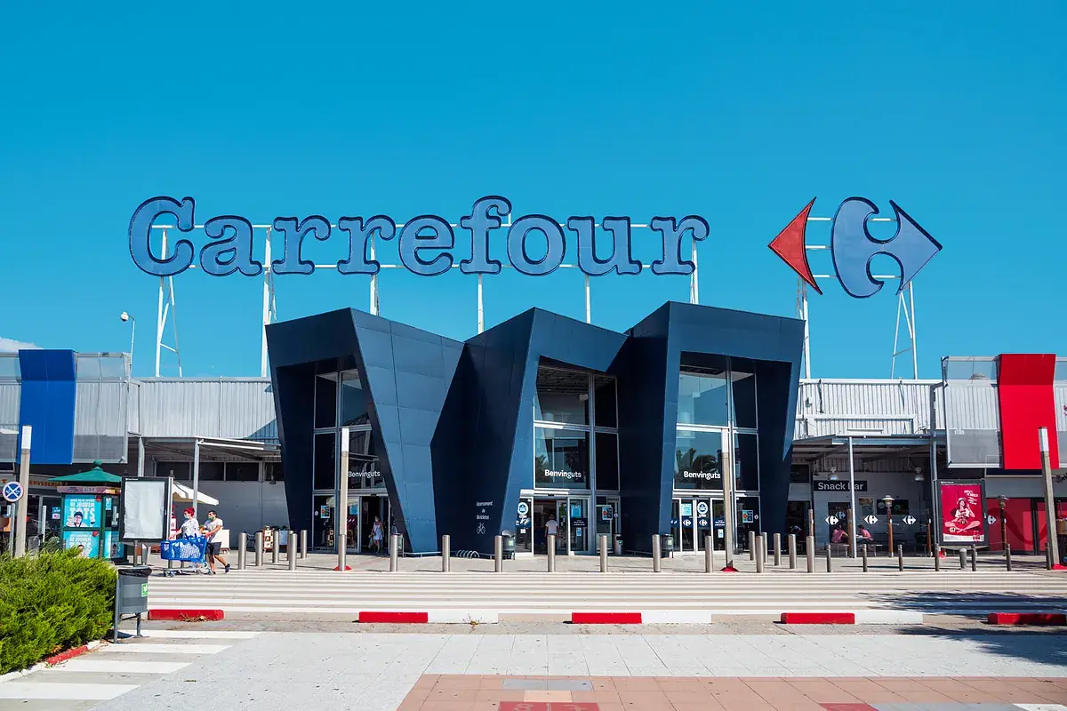 «Εισβολή» Carrefour στην Ισπανία – Ετοιμάζει δυναμική επέκταση