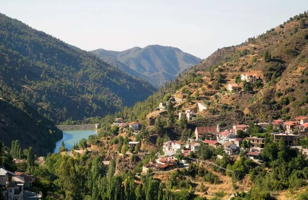 Τουρισμός: Χορηγίες εκατομμυρίων για την ύπαιρθο - Τι ποσά διεκδικούν οι ενδιαφερόμενοι