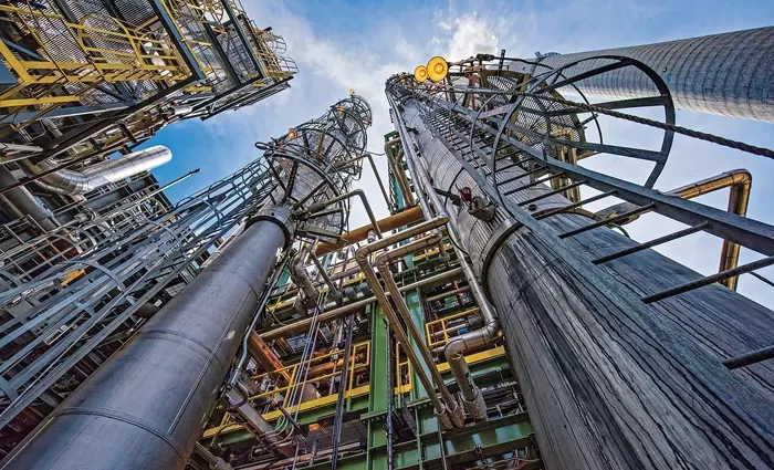 Οι ενεργειακοί γίγαντες της Ευρώπης… δεν έχουν πήλινα πόδια – Εμφάνισαν κέρδη έναντι προσδοκιών για ζημιές