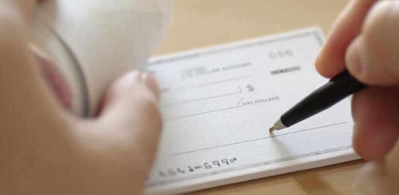 Χαλαρώσεις στις ακάλυπτες επιταγές ελέω κορωνοϊού