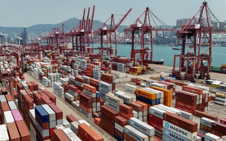 Νέο εξαγωγικό σοκ από την Κίνα - Πλημμυρίζει τον πλανήτη με προϊόντα