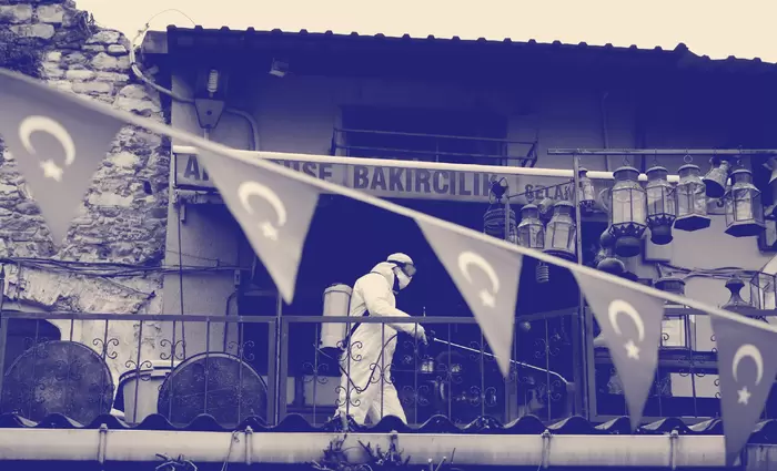 Ο Αλμπαιράκ διαψεύδει φήμες για capital controls για να καθησυχάσει τις αγορές