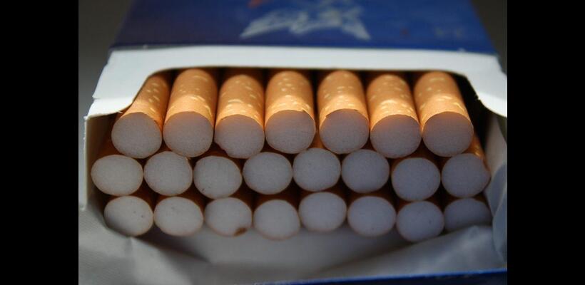 Οι γίγαντες του καπνού έχουν έναν ακόμη λόγο να αποχωρήσουν από την Ινδία