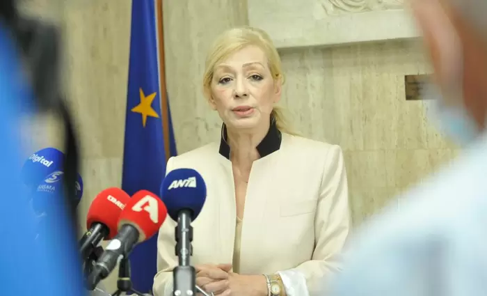 Ζέτα: Στόχος η εξάλειψη της μισθολογικής διαφοράς ανδρών - γυναικών