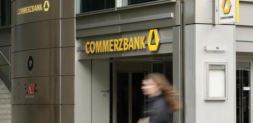 Commerzbank: Απρόβλεπτη αύξηση κερδών, ακόμα πιο δύσκολη η εξαγορά από UniCredit