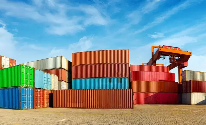 Μειώθηκαν οι εισαγωγές και εξαγωγές αγαθών στην Κύπρο