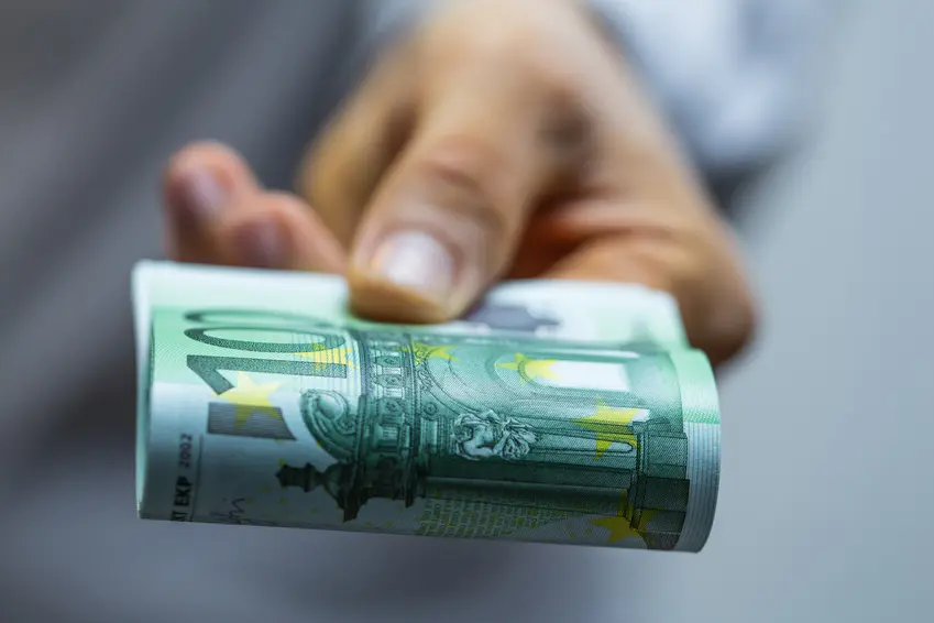 Πρωτόκολλο Συνεργασίας  ΕΚΚ-ΣΕΛΚ για καταπολέμηση βρόμικου χρήματος