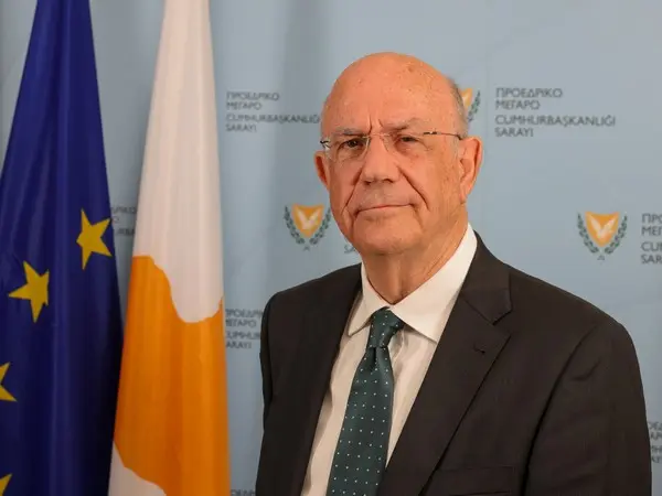 ΥΠΟΙΚ: Νέα μέτρα κατά της ακρίβειας μετά την έγκριση του προϋπολογισμού (ΒΙΝΤΕΟ)