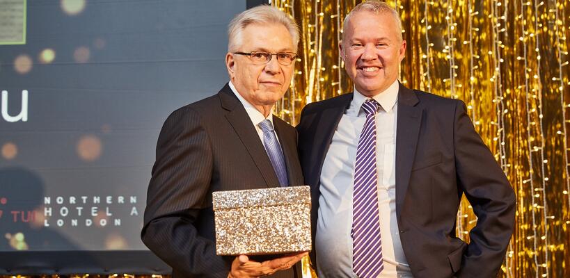 Κορυφαία διάκριση στον Κωστάκη Λοΐζου του Ομίλου Λούης από την TUI 