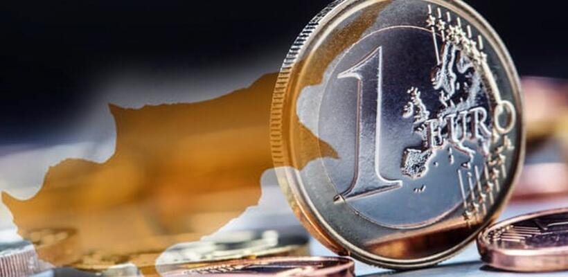 Αλλάζει ο τραπεζικός χάρτης με εξαγορές και συγχωνεύσεις – Εξετάζει επάνοδο η Deutsche Bank