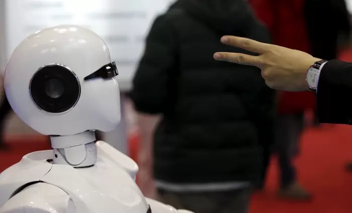 Κίνα: Ρομπότ κάνει παζάρι για λογαριασμό σας μέσα στην αγορά