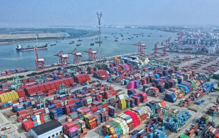 Δυναμικό comeback με αστερίσκους για το παγκόσμιο εμπόριο