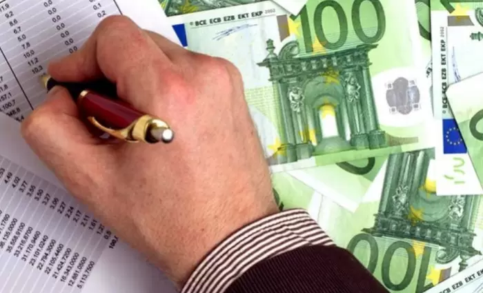 Αυξήθηκαν κατά €107 εκ. τα συνολικά δάνεια τον Ιανουάριο