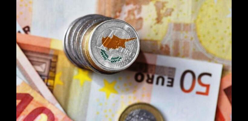 Ανάγκη για αυστηρή δημοσιονομική πειθαρχία βλέπει το ΣΟΑΚ λόγω Τραμπ